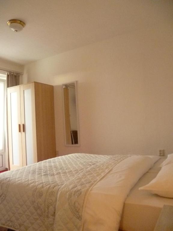 Hotel Pension Oranje Valkenburg aan de Geul Szoba fotó